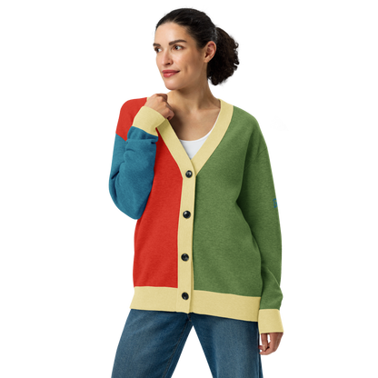 Woman wearing the Bacha Amazigh Cardigan, front view. Vigatour Mark I